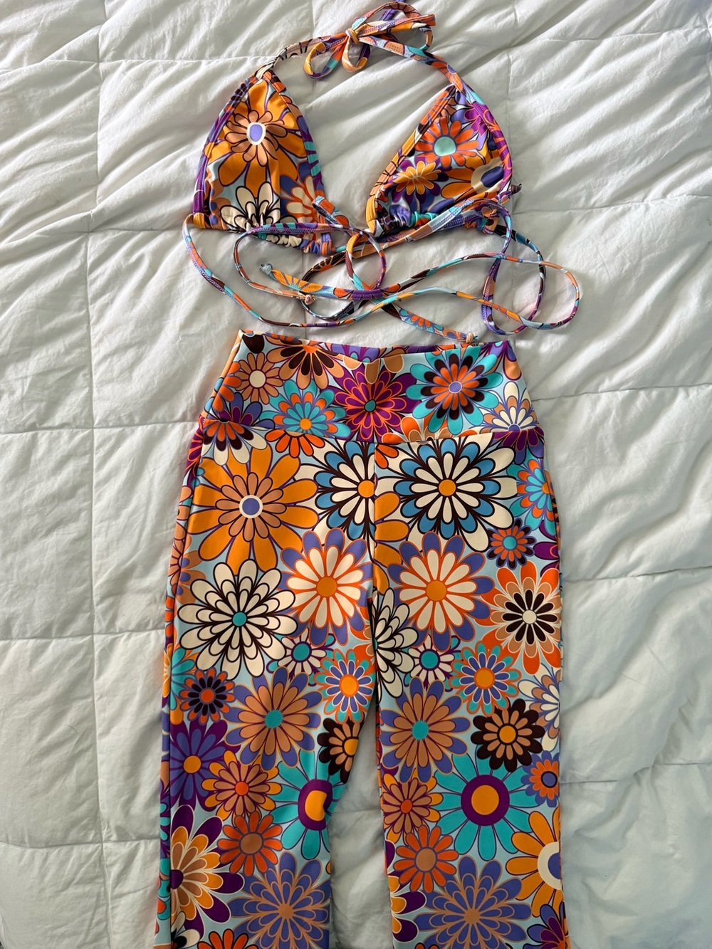 Retro Floral Halter Crop Top & High-Waist Pants Set in Orange & Purple
